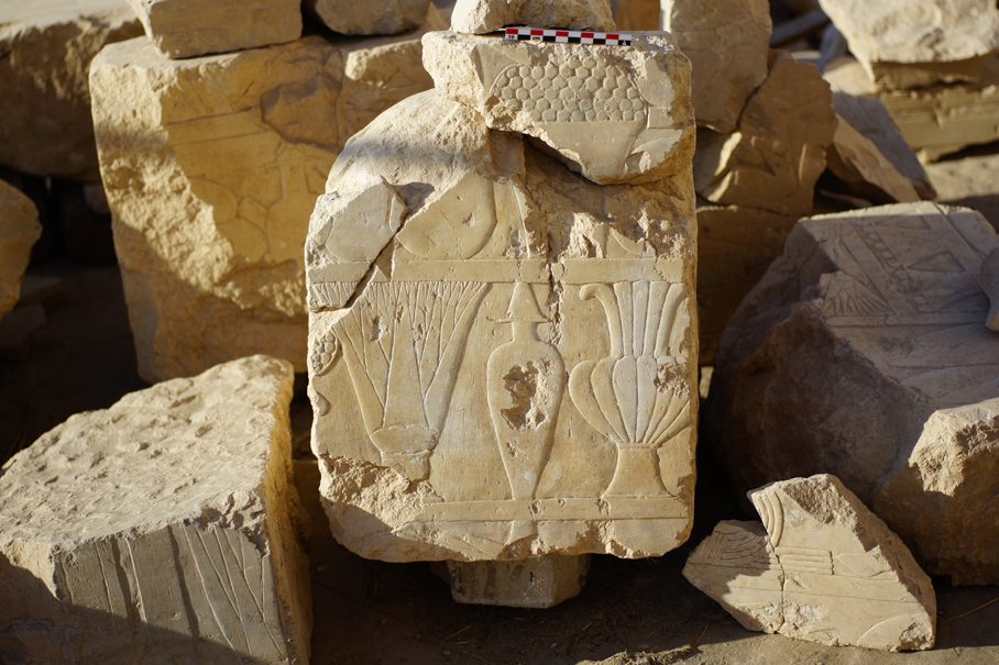 Blocks representing the offerings, matched to the upper part of Hatshepsut Chapel, photo by K. Braulińska